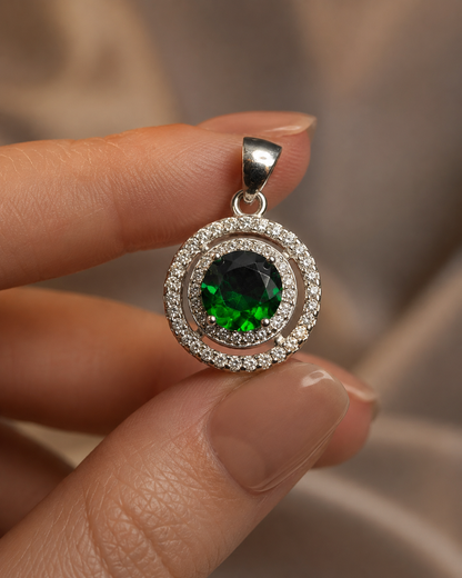 Regal Emerald Set