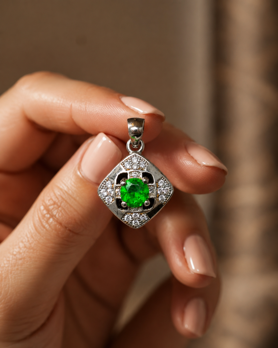 Royal Emerald Stone Set