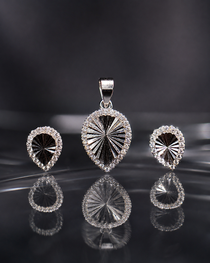 Essential Silver Set