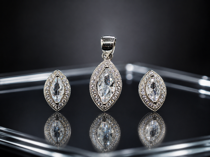 Traditional Bindhi CZ Set