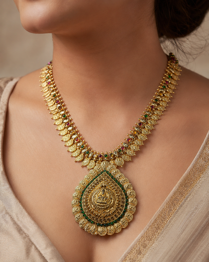 Grand Gold-Polished Necklace