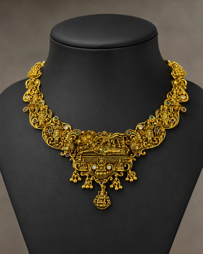 Majestic Antique Necklace