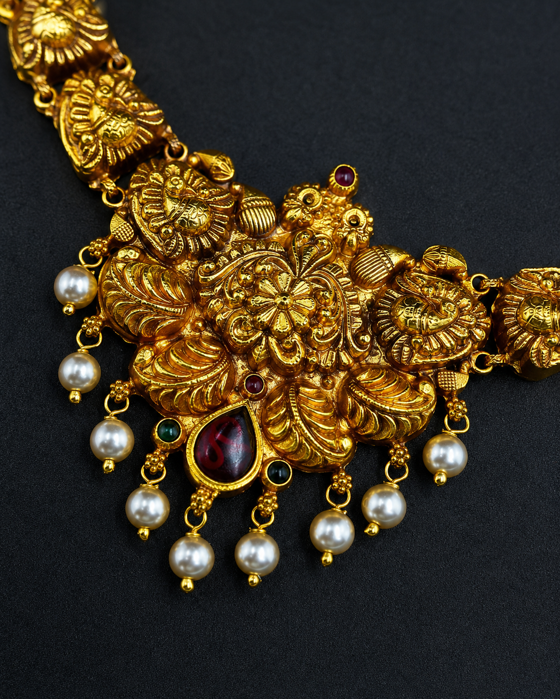 Graceful Antique Necklace