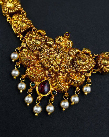 Graceful Antique Necklace