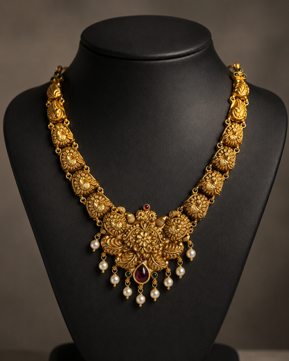 Graceful Antique Necklace