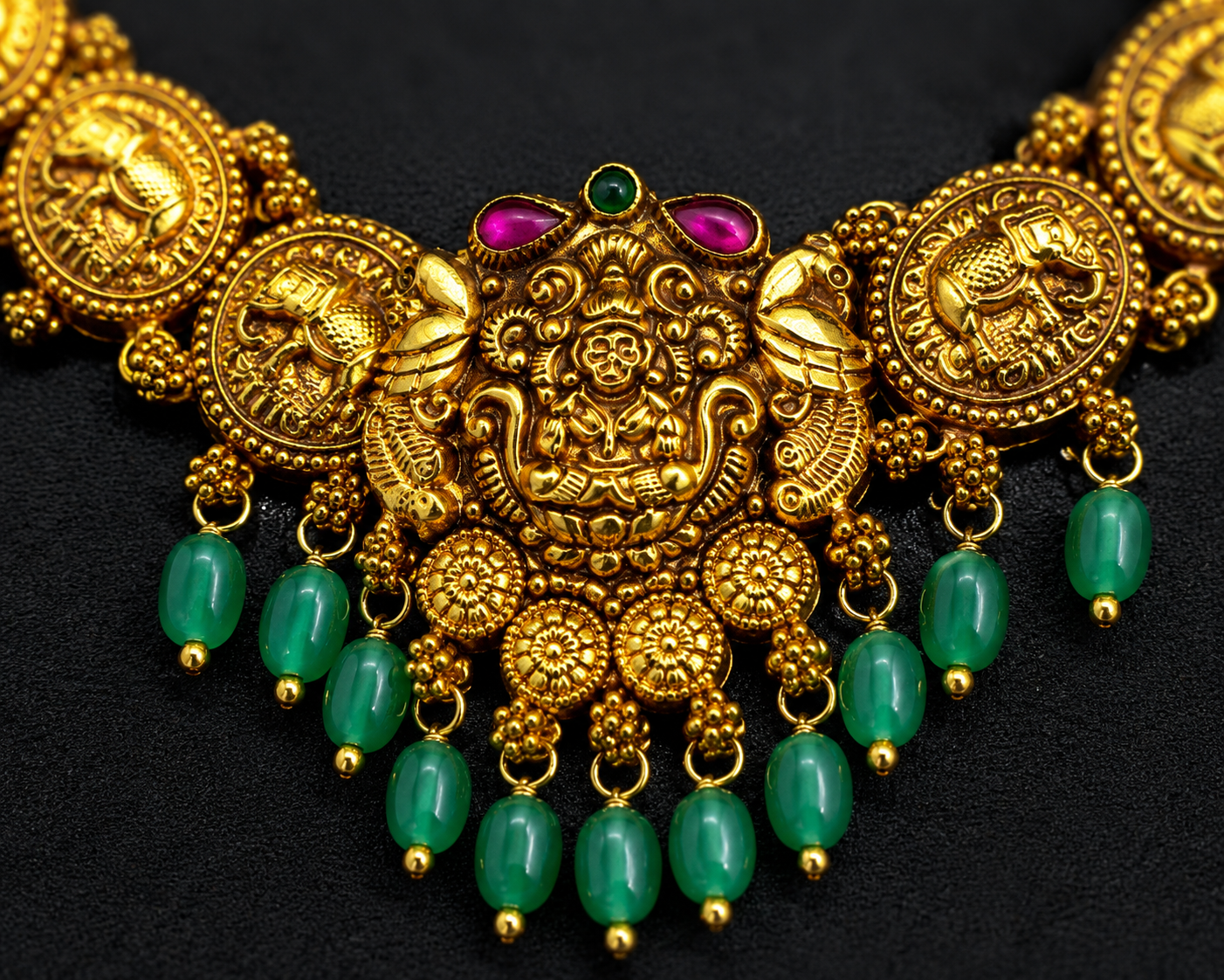 Essential Antique Mini Necklace