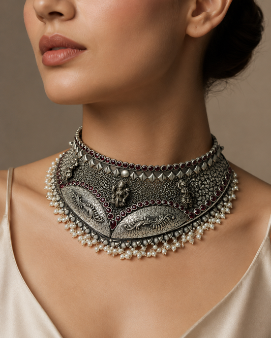 Grand Antique Silver Choker