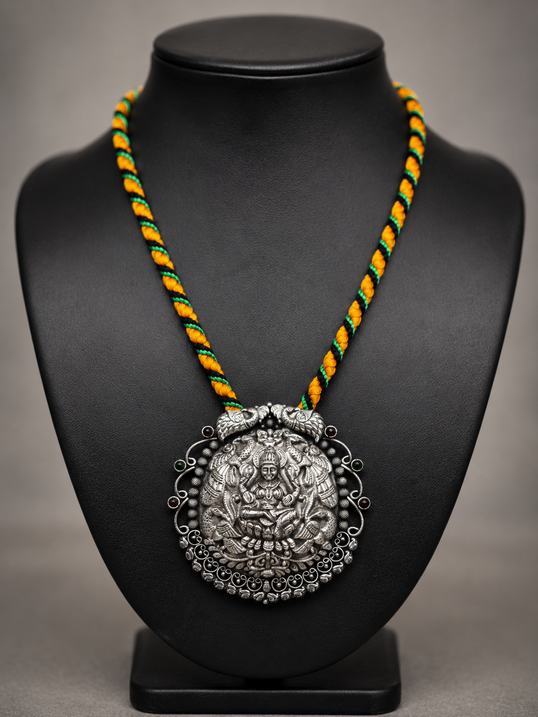 Classic Antique Silver Necklace