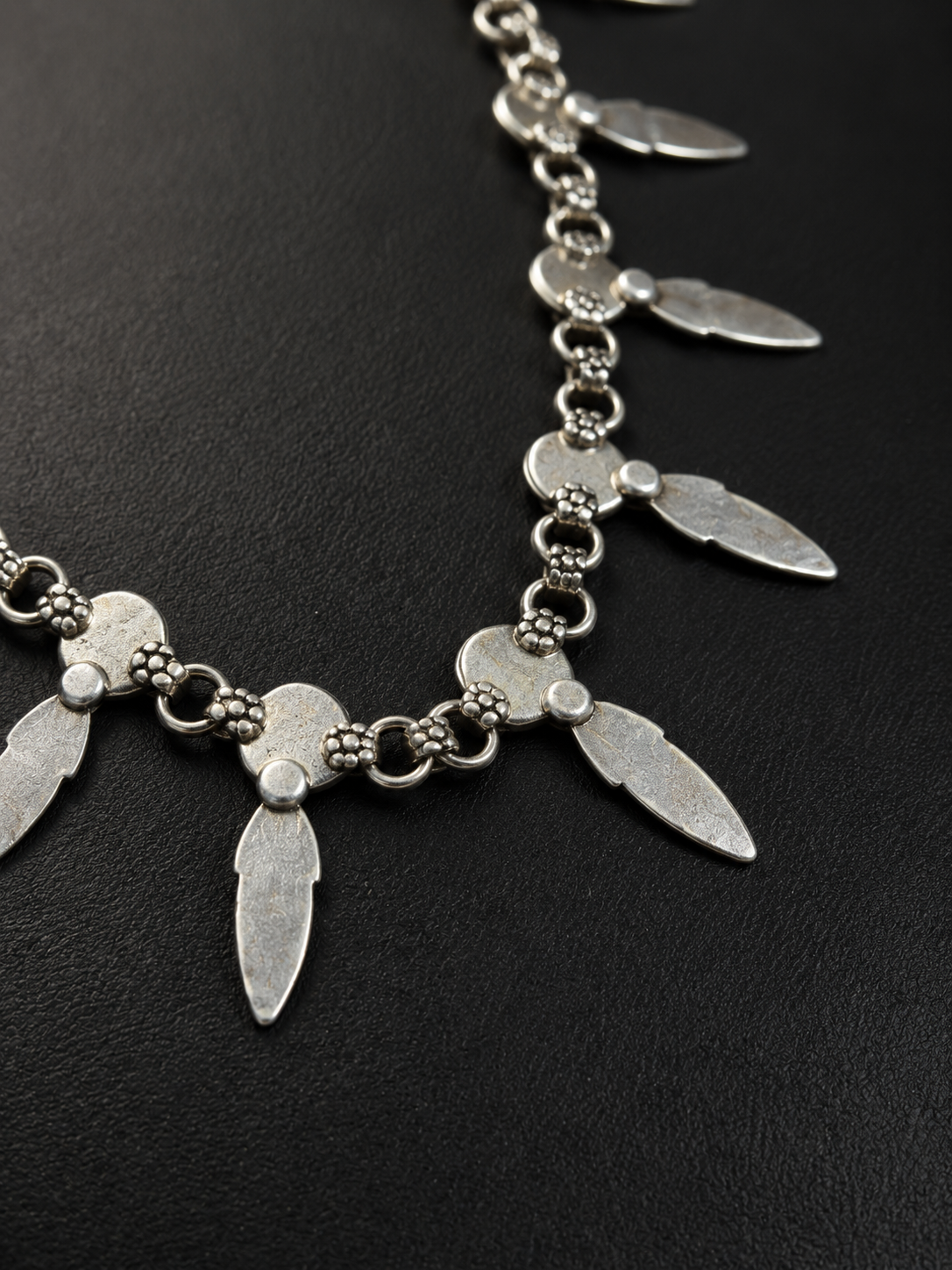 Elegant Antique Silver Necklace