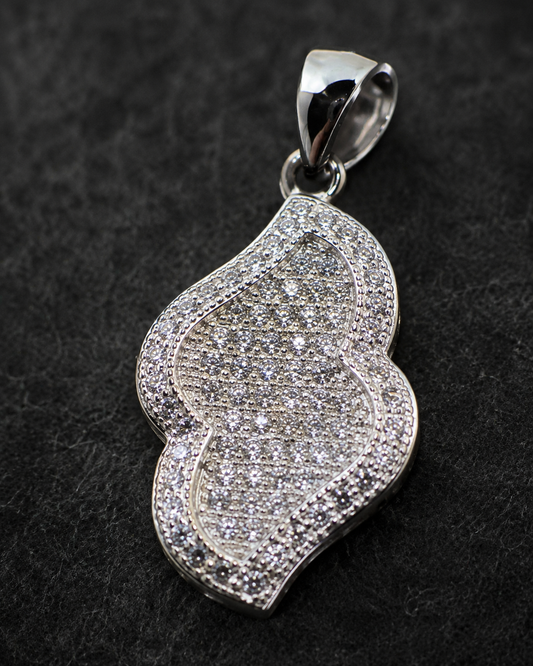 Dreamy Cloud Pendant