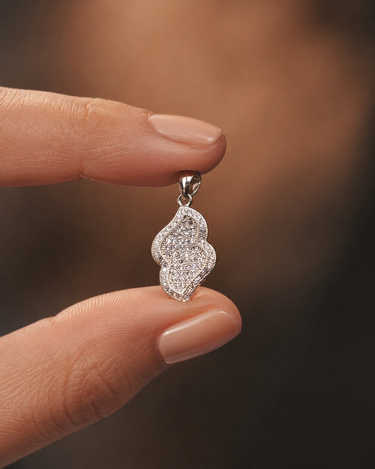 Dreamy Cloud Pendant
