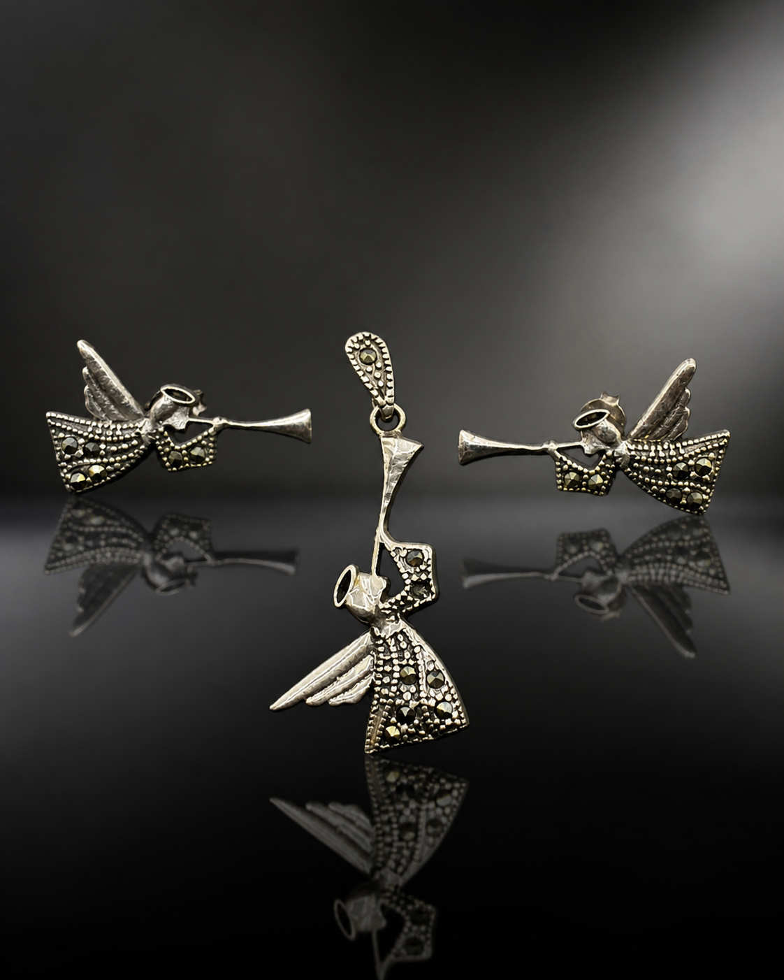 Edgy Marcasite Gun Design Set