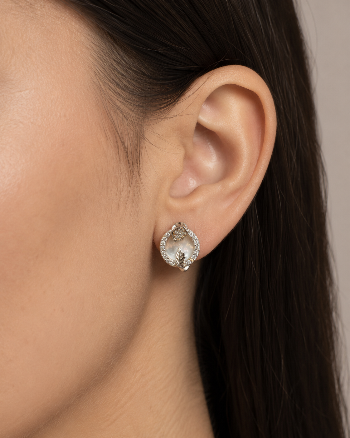 Elegant Casting Pearl CZ Set